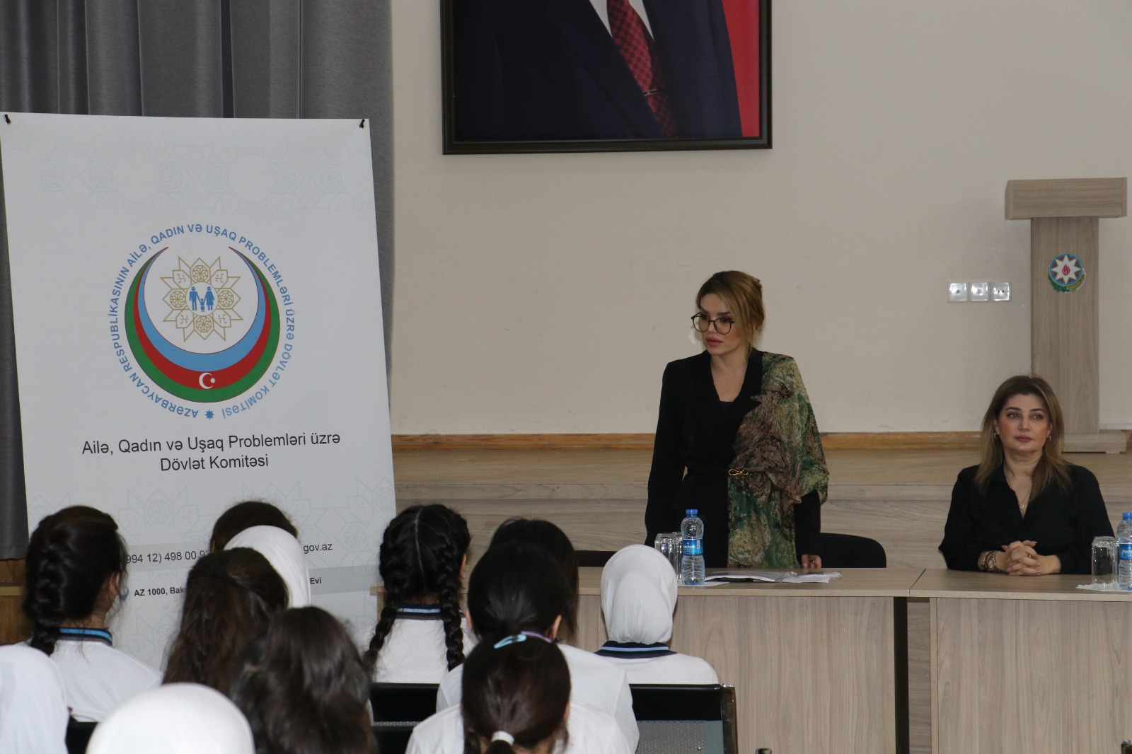 BQU müəllimi qızların təhsili ilə bağlı maarifləndirici təlimdə çıxış edib