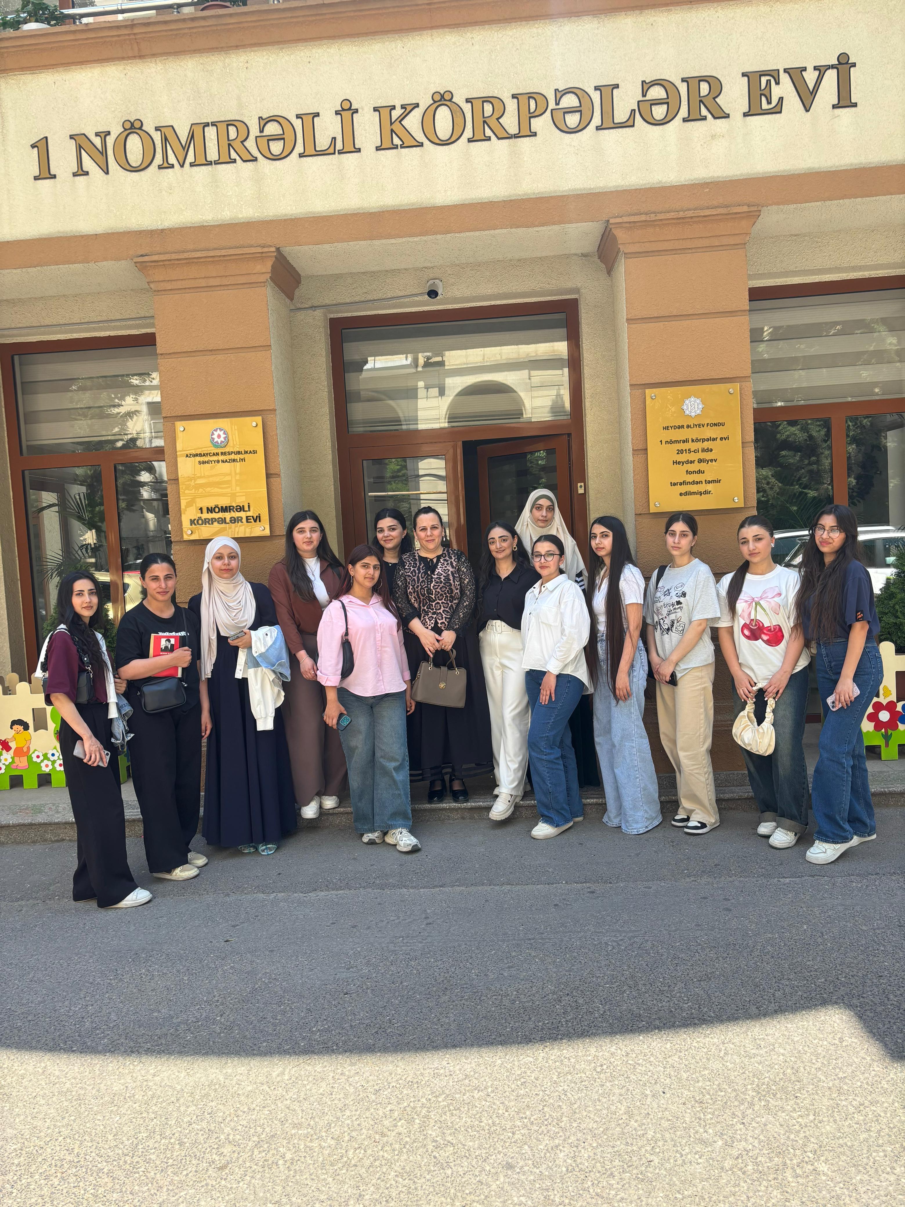 Bakı Qızlar Universitetində  növbəti xeyriyyə aksiyası keçirildi