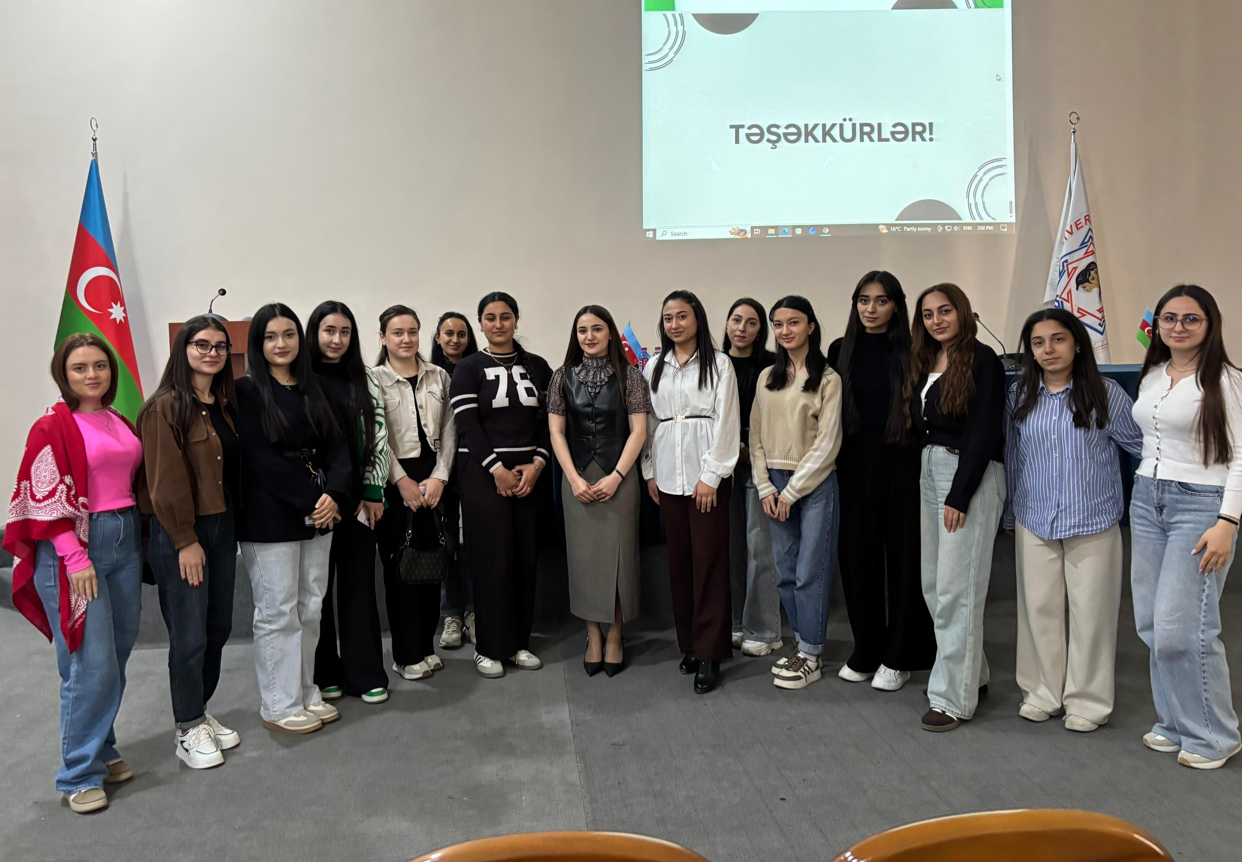 “Düzgün CV-nin hazırlanması” mövzusunda təlim keçirildi