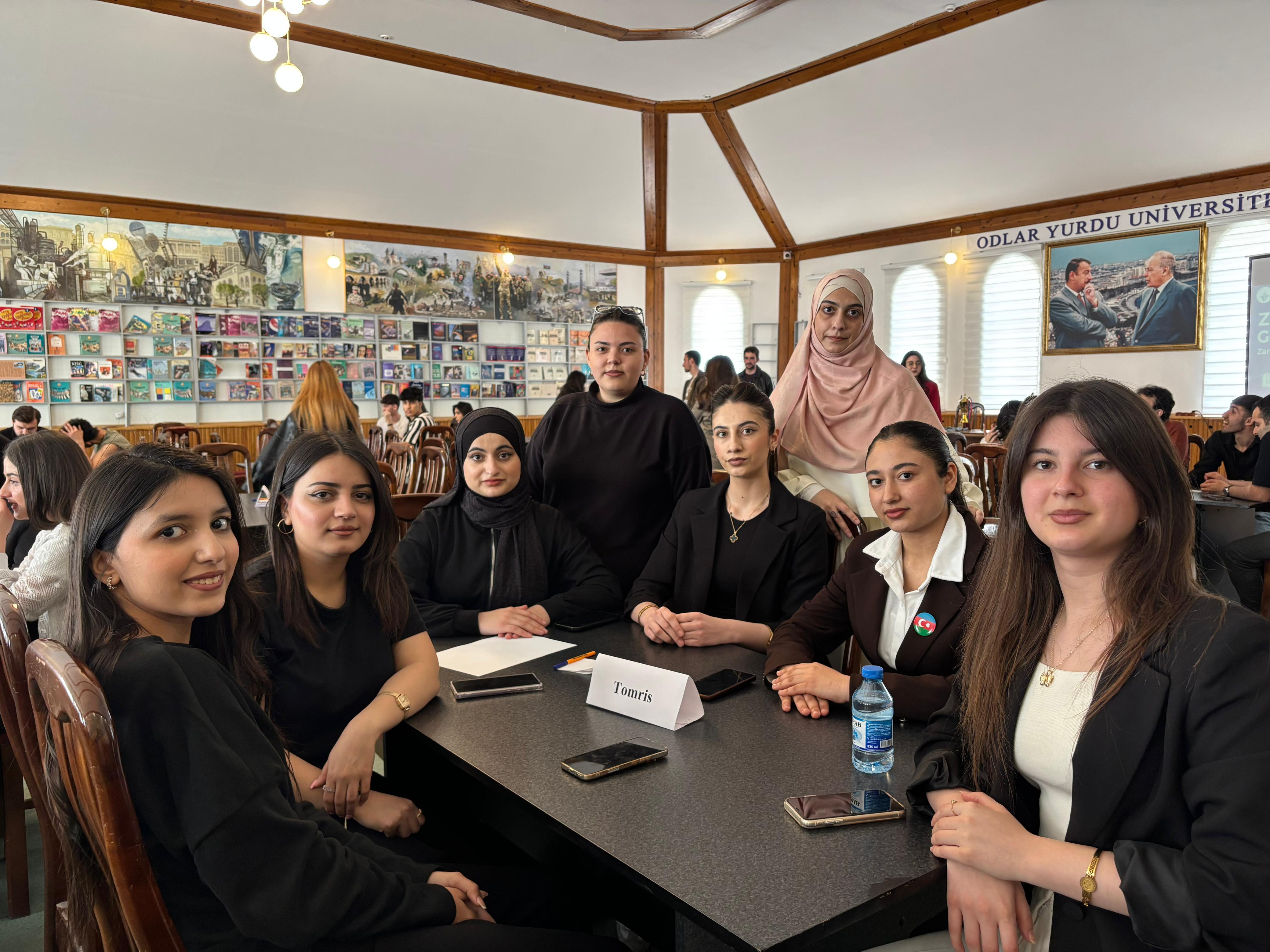 Bakı Qızlar Universitetinin tələbələri “Zəkanın Gözündən – 2” yarışında uğurla iştirak ediblər