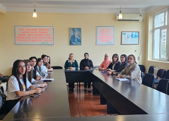 "Humay" Ədəbi Birliyinin Yeni Tədris İlində İlk Yaradıcılıq Görüşü Keçirildi